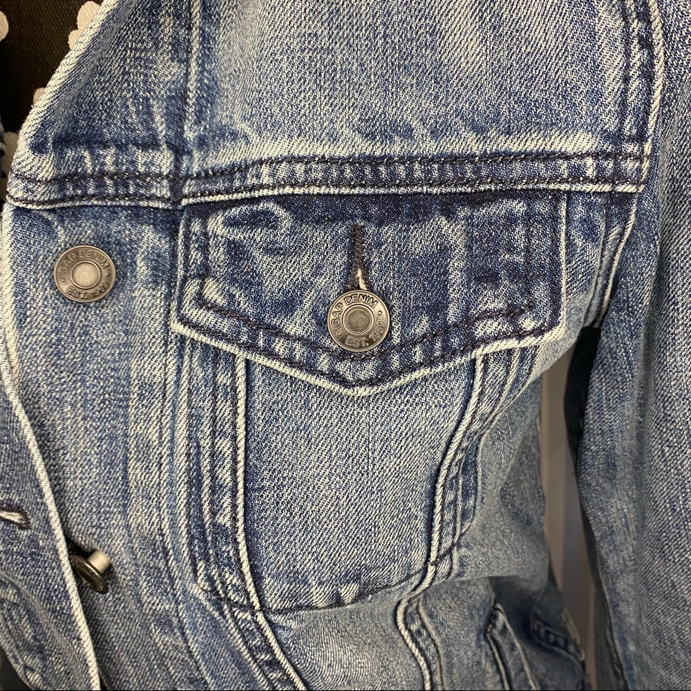 Gap Jean Jacket - image 3